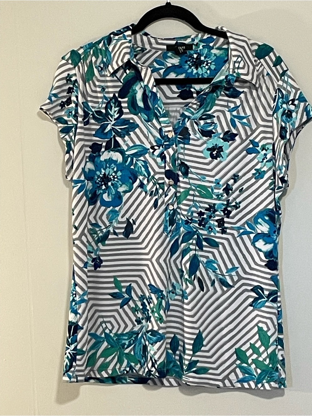 Alfani Teal & White Floral-Striped Short Sleeve Blouse. Item # 11625